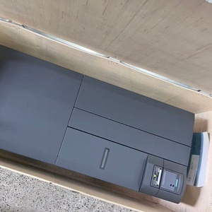 Convertidor de Frecuencia Original Nuevo 6SE6440-2AD35-5FA1 MICROMASTER 440 con Filtro Clase A Integrado 380-480 V 3 AC en Stock - Product Image 3
