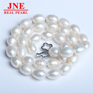 Collier de perles naturelles blanches en forme de trèfle, cadeau pour les aînés, fête des mères - Product Image 3