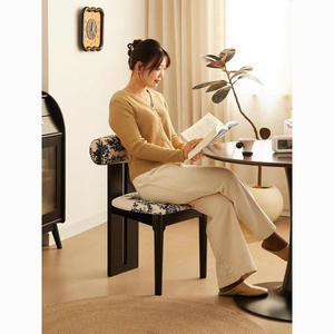 Silla de Comedor Tapizada de Estilo Francés Retro, Respaldo Moderno Minimalista Negro, para Adultos, para Comedor - Product Image 4