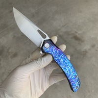 Couteau pliant EDC XF personnalisé OEM en alliage de titane TC4 et acier inoxydable VG10, motif éclair, haute dureté, portable pour l'extérieur