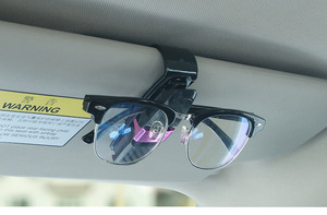 Clipe de Óculos de Sol para Quebra-Sol Universal de Carro, Porta-Óculos Portátil para Cartões e Tickets - Product Image 5