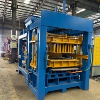 Équipement automatique de fabrication de blocs colorés QT8-15 avec système hydraulique
