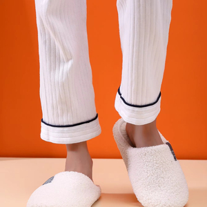 Diapositives en fourrure pour dames Pantoufles d'hôtel Fluffy House Indoor Home femmes designer Winter furry Slippers Plush Slipper Socks - Product Image 4