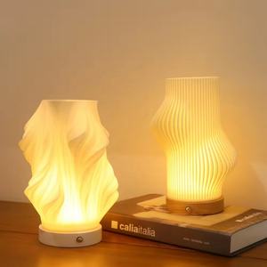 Lampe Vase Décorative Irrégulière Créative Nordique, Éclairage Domestique Élégant avec Batterie Rechargeable - Product Image 1