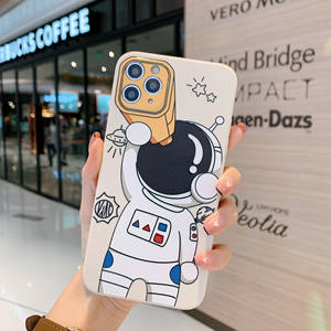 Nuovo Design Edge Printing Astronaut custodia morbida in TPU per iPhone 14 13 12 11 Pro Max X XR 6 7 8 Plus - Product Image 6