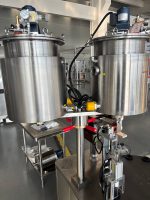 Machine de remplissage semi-automatique TENZ pour gloss et mascara, adaptée aux rouges à lèvres, aux mascaras, aux lotions, aux huiles essentielles, etc.