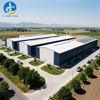 Entrepôt professionnel en structure acier préfabriquée, bâtiment métallique industriel pour ateliers et entrepôts