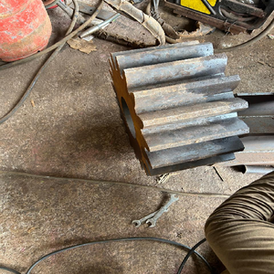 Engranajes de anillo de transmisión de acero altamente personalizados hechos en fábrica para equipos mecánicos utilizados en todas las industrias - Product Image 1