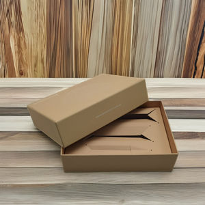 กล่องกระดาษแข็งยูวีหนา2มม. กล่องกระดาษแข็งแฟชั่นสำหรับ4C ดูแลผิววัสดุรีไซเคิลเคลือบยูวี - Product Image 1