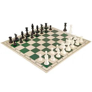 标准俱乐部和锦标赛象棋硬币与国王高3.75英寸和4皇后