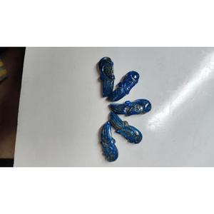 Pendentif en pierre sculptée en lapis-lazuli naturel, bleu, 10x30mm, marque Mugalart, provenant du Rajasthan - Product Image 3