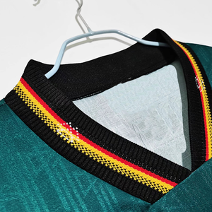 Maillot de football rétro 1996 en gros, version domicile/extérieur Allemagne, maillot de foot respirant à manches courtes en polyester pour l'été - Product Image 5