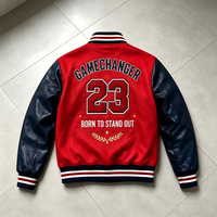 Blouson universitaire streetwear personnalisé en gros, mélange de laine, manches en similicuir, patchs tissés, logo brodé, coupe-vent
