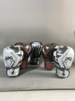 Gants de boxe Muay Thai en cuir PU élastique de nouvelle conception