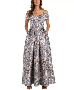 Size 20 Dresses - Size 20 Evening Gowns - Plus Size Elegant