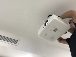 Proiettori 3LCD WUXGA SMX 6000 Lumen Convenienti per Sale Riunioni e Conferenze - Product Image 2