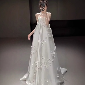 <span class=keywords><strong>Robe</strong></span> de mariée en <span class=keywords><strong>satin</strong></span> sans bretelles 2026, <span class=keywords><strong>robe</strong></span> pour <span class=keywords><strong>femme</strong></span>, nouvelle <span class=keywords><strong>robe</strong></span> de mariée 2025, luxe léger, niche, <span class=keywords><strong>robe</strong></span> de chambre du matin, voile léger de voyage - Product Image 1