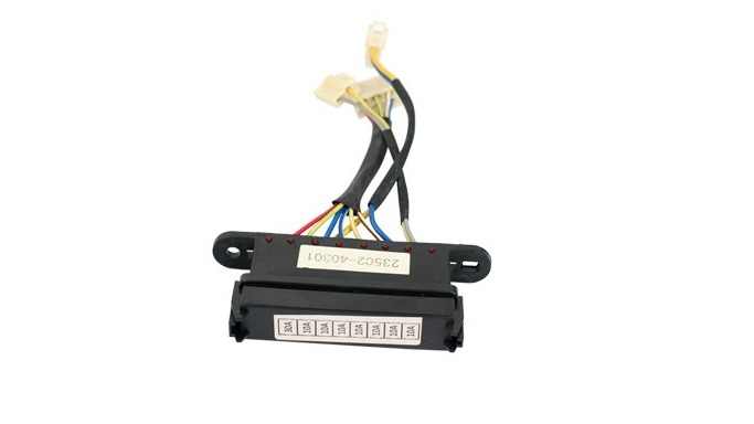 8FD(G)10 ~ 30、Z30用フォークリフト部品57630-26600-71ヒューズ