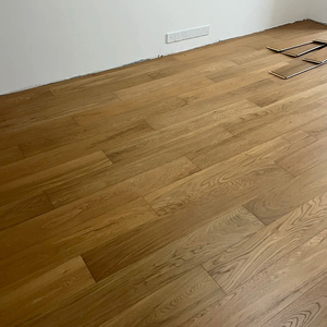 Parquet en bois d'ingénierie Chêne Blanc Certifié FSC Grade AB Anti-rayures Brossé Multicouche 15mm pour Salon - Product Image 4