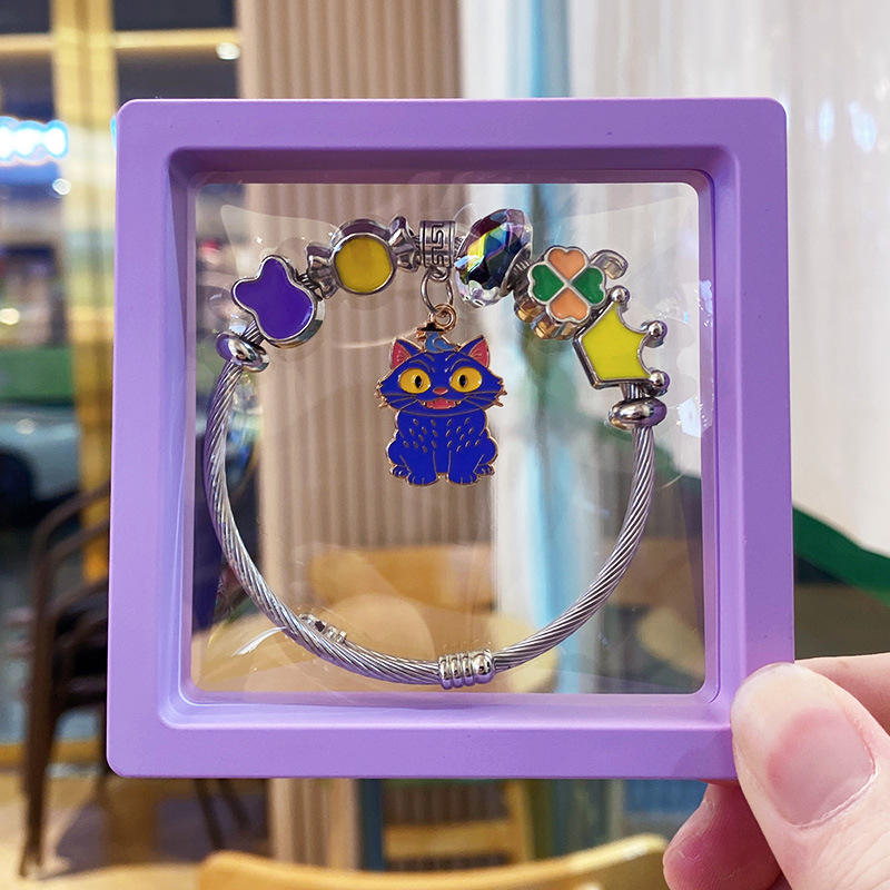 Blue cat hunting witch purple boxed bracelet