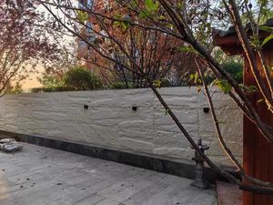 Faux Castle Stone Rocas artificiales Resistente a los arañazos Reducción de ruido para el exterior de la casa Suministro directo de fábrica 2025 Último - Product Image 4