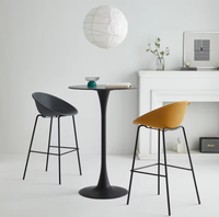 Table basse ronde en bois et métal de style nordique moderne pour salle à manger, prix attractif, MOQ2