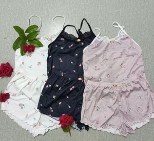 Fransız Dantel Dokuma V Yaka Çiçek Baskılı Kolsuz Seksi Cami Pijama Takımı Yumuşak Nefes Alabilen Elastik Bel Ev Şortları İki Parçalı - Product Image 5