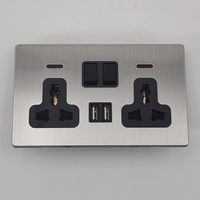 Prise murale universelle britannique en acier inoxydable brossé avec port USB et sécurité enfant, fabrication directe KSQ