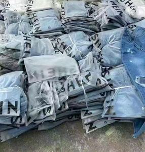 ก้อนเก็บสต็อกสินค้าใหม่สำหรับสตรีและผู้ชาย - Product Image 2