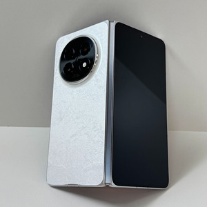 Il Nuovo Smartphone 5G, il <span class=keywords><strong>9</strong></span>, È un Telefono Elegante con Fotocamera ad Alta Risoluzione e un Dispositivo ad Alte Prestazioni per il Lavoro - Product Image 5