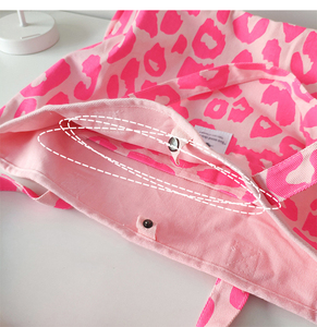 Bolsos de hombro informales con estampado de guepardo grandes para mujer al por mayor, bolso de mano de lona de leopardo rosa de gran capacidad - Product Image 4