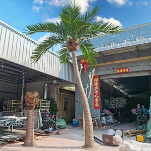 Palma realistica artificiale all'aperto finto palmare alta 10 piedi grande pianta di cocco nozze decorazioni finte <span class=keywords><strong>verdi</strong></span> palme - Product Image 3