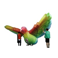 Modèle de ballon suspendu gonflable en forme d'oiseau volant perroquet pour la publicité d'événements et de fêtes à thème
