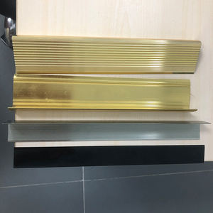 Usine <span class=keywords><strong>vente</strong></span> directement aluminium bande de bordure à angle droit élargie en forme de L pour parquet 20*20mm fermeture des coins externes - Product Image 1