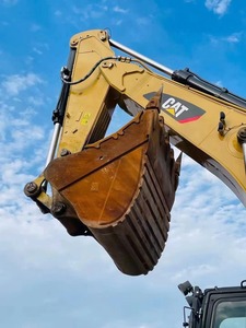 Grande pelleteuse hydraulique sur chenilles d'occasion Caterpillar 390FL avec moteur central, prix d'usine, fabriquée au Japon - Product Image 5