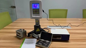 Kỹ thuật số <span class=keywords><strong>brookfield</strong></span> quay độ nhớt Meter đo độ nhớt ASTM d4402 tiêu chuẩn RT + 20 ~ 200 phạm vi nhiệt độ cho mỹ phẩm dầu - Product Image 3