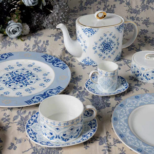 Juego de Té de Porcelana China con Diseño Floral Azul <span class=keywords><strong>y</strong></span> Blanco de Lujo P&T, <span class=keywords><strong>Tetera</strong></span> <span class=keywords><strong>y</strong></span> Taza de Café de Cerámica con Logotipo para Hotel, Restaurante, Boda - Product Image 5