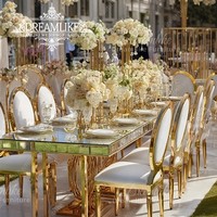Table de salle à manger rectangulaire dorée avec plateau en verre trempé et base en acier inoxydable – Mobilier durable pour hôtels, restaurants et banquets