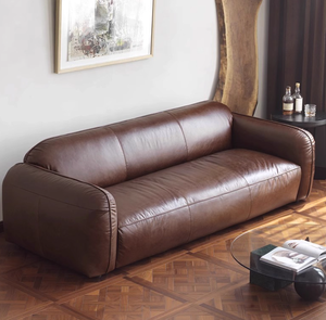 Divano in Vera Pelle Nordico per Piccoli Appartamenti, Lusso Leggero Italiano, Moderno Minimalista da Tre a Quattro Posti per Soggiorno - Product Image 5