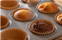 Moules à muffins jetables YuanTong en papier de pâte de bois naturelle laminé PET de qualité alimentaire pour four et friteuse à air, 2 tailles, 300 pièces