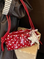 Sac à bandoulière en nylon résistant à l'eau, style moderne et contemporain, avec charmes de mode, en cuir pleine fleur, sac bandoulière en cuir