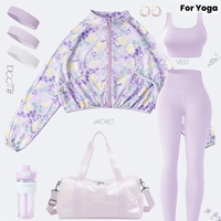 Ensemble respirant imprimé transfrontalier à séchage rapide et anti-plis : Veste zippée, soutien-gorge de sport et leggings (trois pièces)