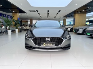 Mazda3 Axela <span class=keywords><strong>2023</strong></span> 2.0L Automático Edición Premium Volante a la Izquierda Asientos de Cuero Interior Oscuro Llantas R17 Maestro del Control - Product Image 3