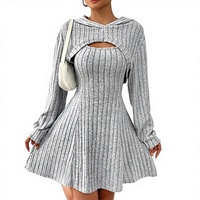 Ensemble deux pièces automne transfrontalier pour l'Europe et l'Amérique : Robe longue à capuche au-dessus du genou et haut à capuche sans manches coupe trapèze