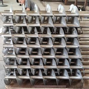 Yeni sürekli vida uçuş <span class=keywords><strong>Spiral</strong></span> konveyör helisel bıçak burgu mili soğuk haddeleme karbon malzeme taşıma ekipmanları parçaları - Product Image 3