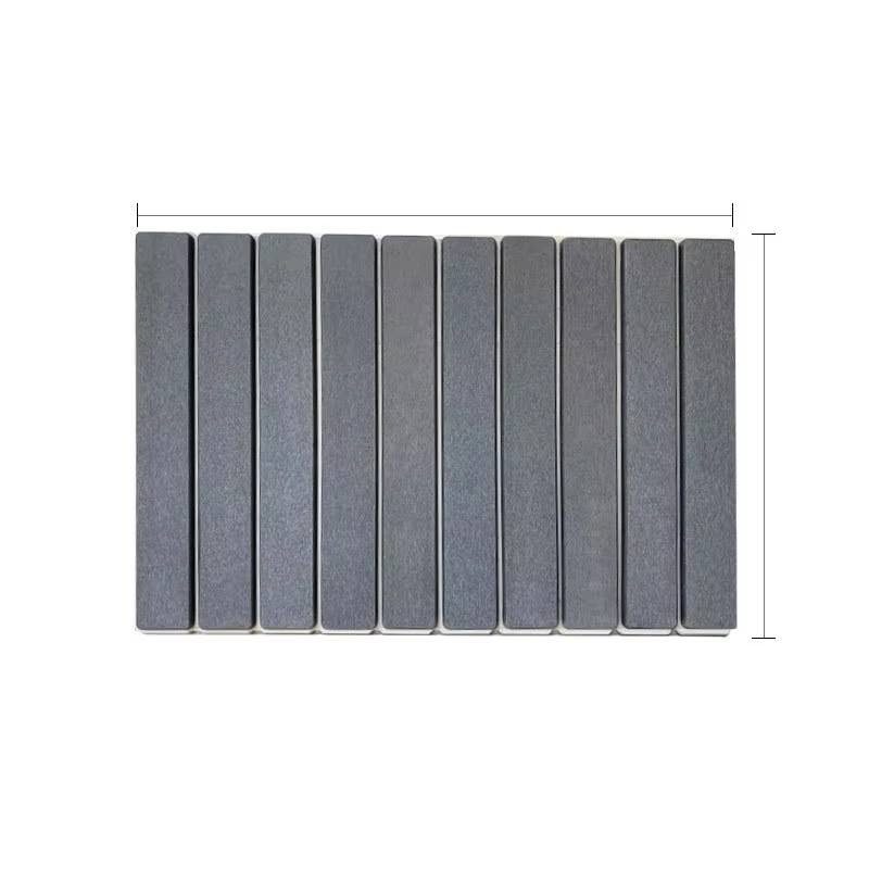 สีเทาเข้ม