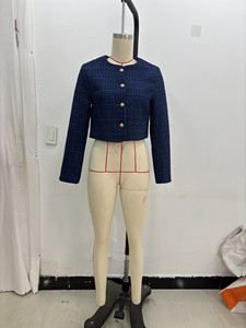 KAR&OT ZA Ropa de Mujer Verano 2025 Nueva Moda Chaqueta Corta Sencilla de Cuello Redondo con Cierre de un Solo Botón 1228992 - Product Image 3