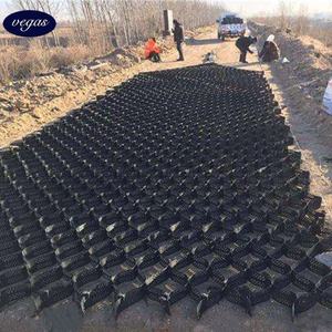 Géocell en HDPE pour le Remplissage des Murs de Soutènement et la Prévention des Glissements de Terrain en Génie Civil Géocell en HDPE Géocells - Product Image 4