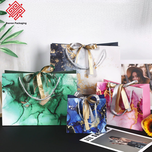 Sacs en papier de luxe Baoren pour cadeaux et emballages, sacs en papier en gros avec votre propre logo pour les vêtements et les petites entreprises - Product Image 4