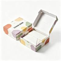 Personalisierte Versandbox mit Eigenem Logo und Pantone-Farbdruck aus Wellpappe, Langlebige Recycelbare Geschenkverpackung